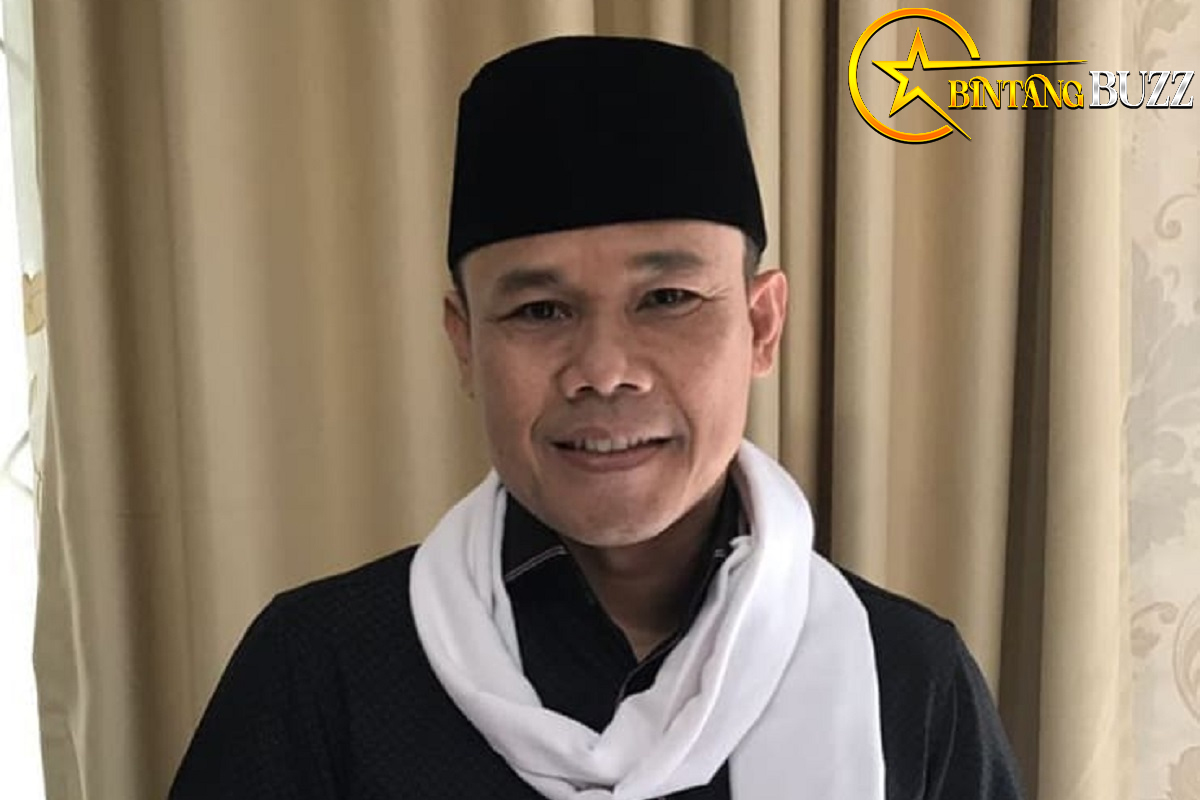 Akri Patrio – Komedian yang Kini Aktif Berdakwah