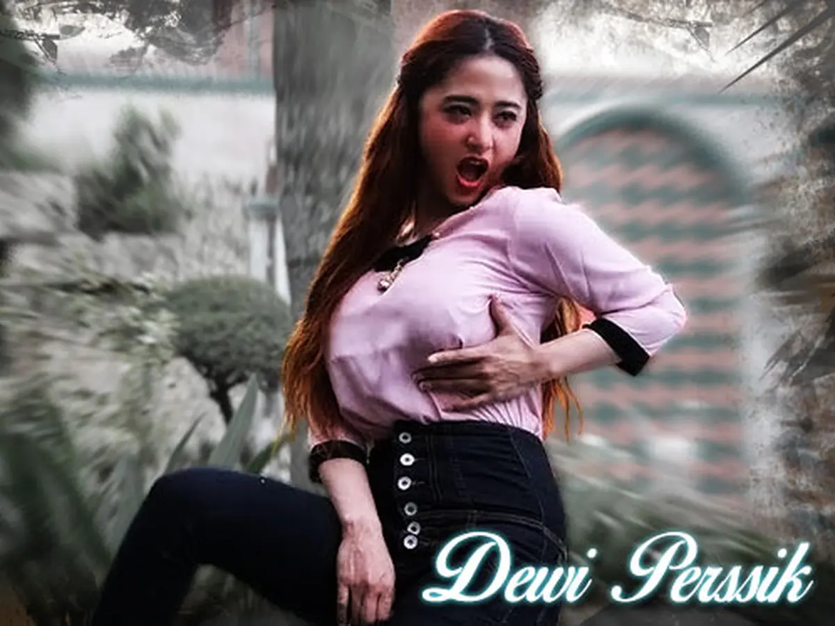 Dewi Perssik Lebih dari